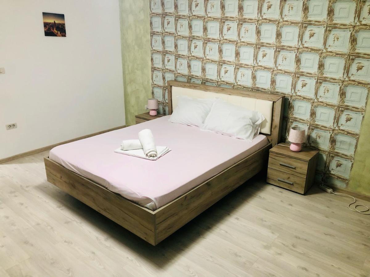 Central Park - Big Apartment - 3 Rooms - Free Parking T5 Тімішоара Екстер'єр фото