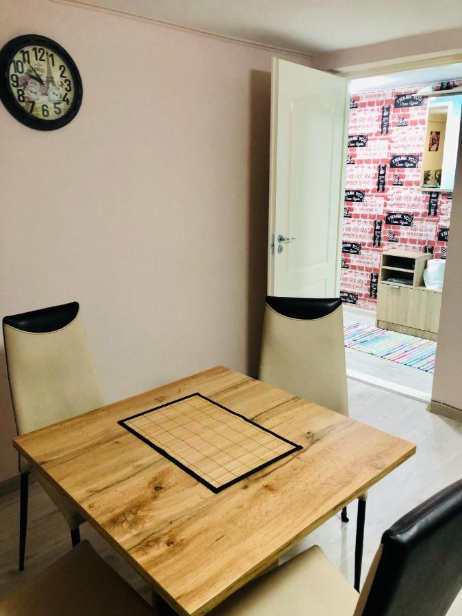 Central Park - Big Apartment - 3 Rooms - Free Parking T5 Тімішоара Екстер'єр фото