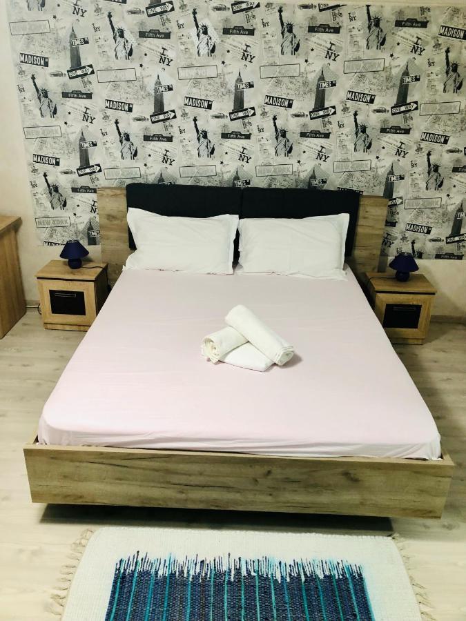 Central Park - Big Apartment - 3 Rooms - Free Parking T5 Тімішоара Екстер'єр фото