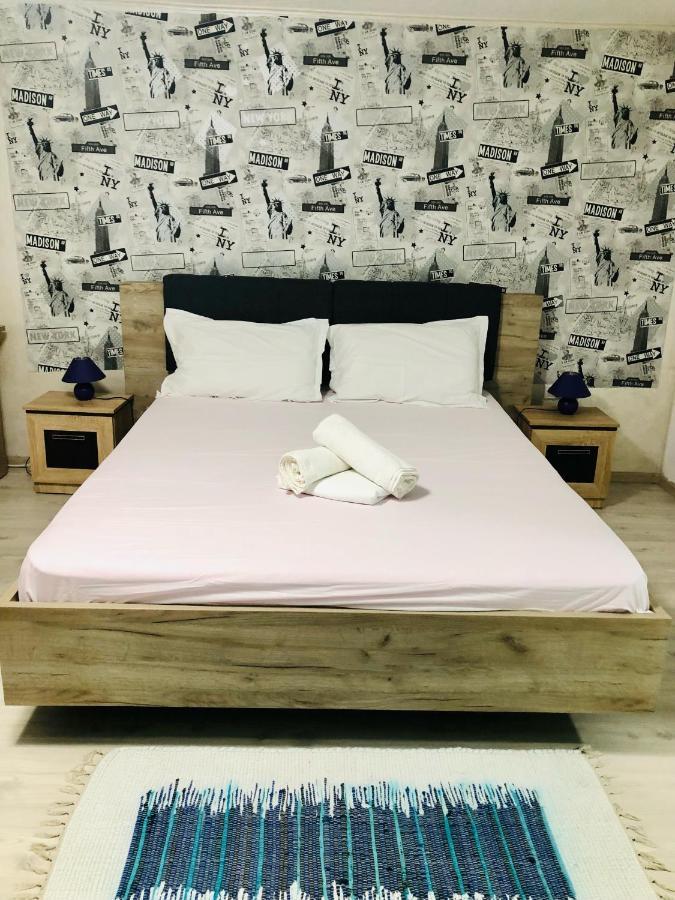 Central Park - Big Apartment - 3 Rooms - Free Parking T5 Тімішоара Екстер'єр фото